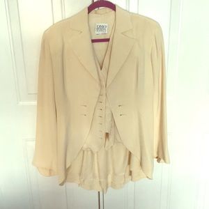 Stunning OMO Norma Kamali silk vest Jacket sz 4